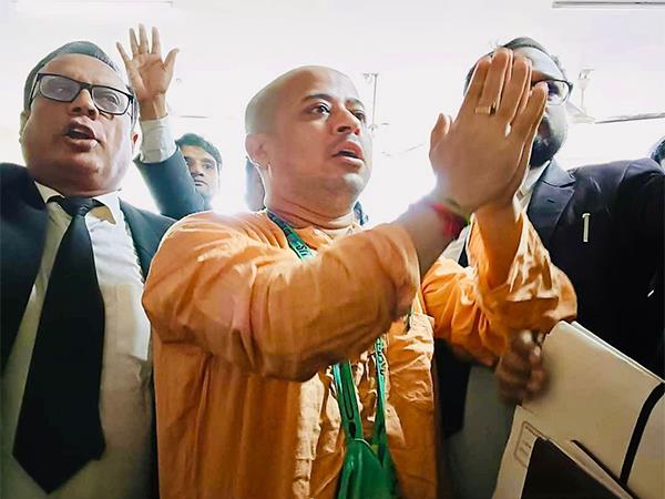 Bangladesh: No relief for spiritual leader Chinmoy Krishna Das, Chattogram court rejects bail plea